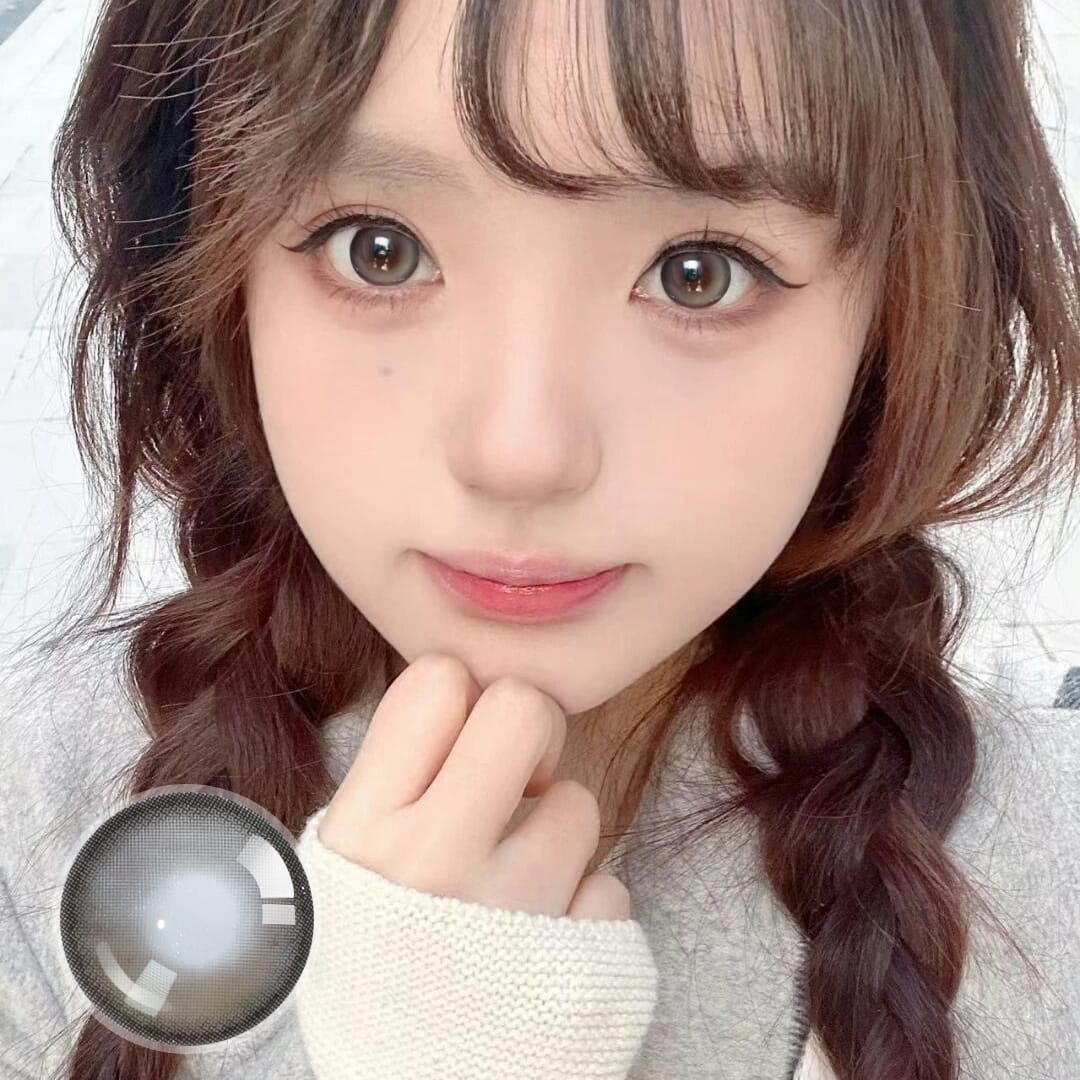 Snoozy Doll Contact Lenses