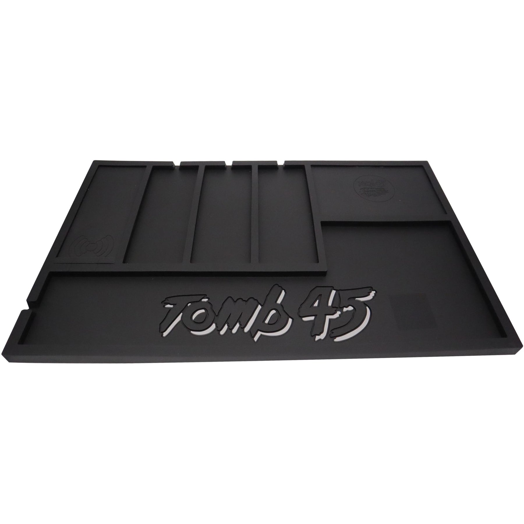 Tomb45 Powered Wireless Clipper Charging Organizing Mat - Black